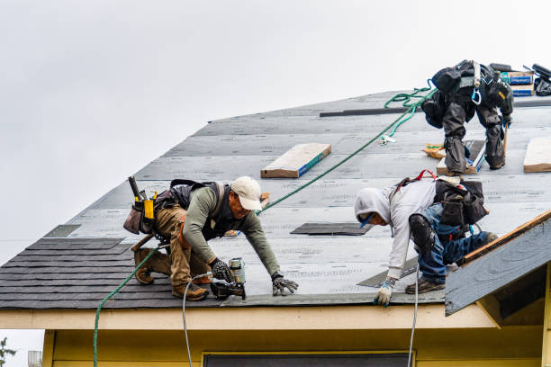 Professional Gutter Installation technician working in Calabasas, CA